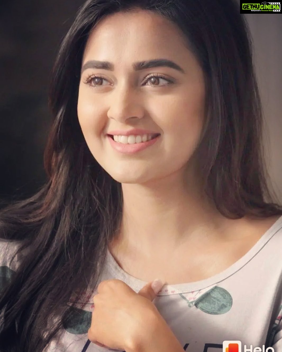 Tejasswi Prakash Instagram - There is always a reason to smile... Find it . . #gratitude #peace #passion