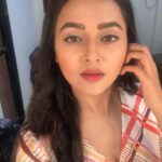 Tejasswi Prakash Instagram – Ready TAKE
.
.
#makeuproomselfie #workmode