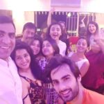 Tejasswi Prakash Instagram – Coz family is forever
.
.
#familygoals #swaragini #nostalgia