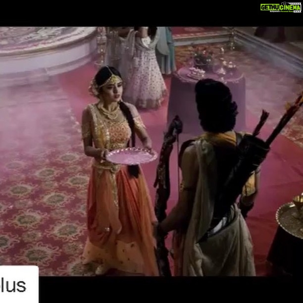 Tejasswi Prakash Instagram - In just 2 hours from now #Repost @starplus with @get_repost ・・・ Time stands still when you fall in love! #KarnSangini, an untold love story, Starts Tonight at 7pm only on StarPlus. @aashimgulati @tejasswiprakash