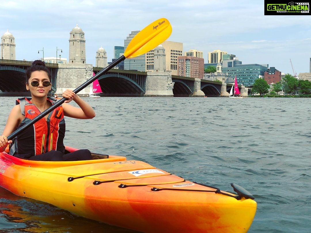 Tejasswi Prakash Instagram - Thalassophile . . #waterbaby #kayaking #travel Charles River Esplanade