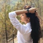 Tejasswi Prakash Instagram - In love with my new Classic Petite Cornwall 32mm from @danielwellington. An affordable watch with timeless design that goes well with any occasion. Use my promo code "TEJASSWI" gives you 15% across their website and stores! #DanielWellington #DWMumbai Kasauli