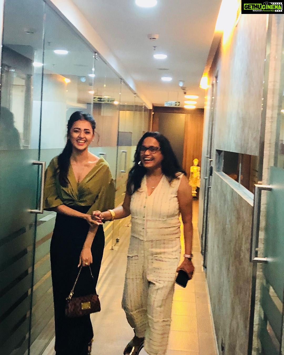 Tejasswi Prakash Instagram - Touch wood . . And the journey continues @shashisumeet @sumeetm #friends #mentor #family