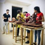 Tejasswi Prakash Instagram - Happy Ganesh Chaturthi . . This year was special coz I made my own ganuji all thanks to @raqeshbapat and the amazing squad @rithvik_d @imkaranwahi . . #ganpatibappamorya