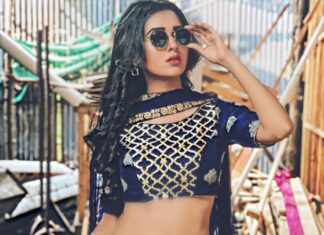 Tejasswi Prakash Instagram - What do you do when @suyyashrai is shooting... . You take away his shades and make him click...pros of having a talented friend 😎 thank you for a beautiful click chamiya Vision Studio Borivali west