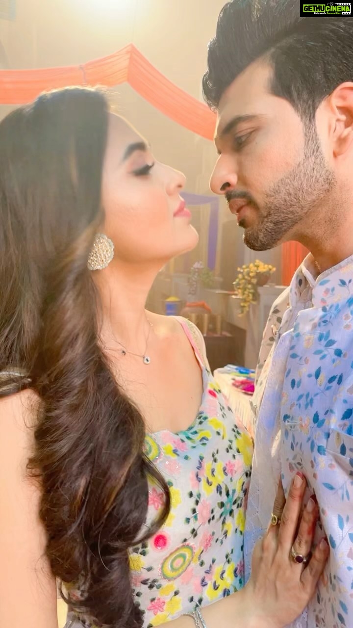 Tejasswi Prakash Instagram - ❤️ @kkundrra . . #feelkaroreelkaro #feelitreelit #reeling #reelsinstagram #karankundrra #tejasswiprakash