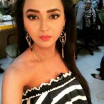 Tejasswi Prakash Instagram - Day 1 Styled by @stylist_hemu #teamhemu Outfit by @kritijcouture Earing by @gesturejewelry Jakarta, Indonesia