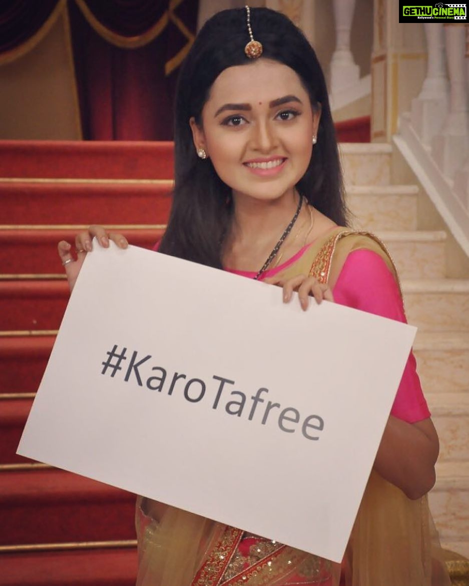 Tejasswi Prakash Instagram - Guys don't miss this movie...another masterpiece from @msrashmi2002_ #daysoftafree