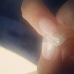 Tejasswi Prakash Instagram - #chilling#nailart#glitter#diamonds#extensions#basicallyjusttimepass
