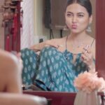 Tejasswi Prakash Instagram – Be it dancing or acting, I can always go “eeee” and smile with confidence. 

Vicco Vajradanti brings me #TrustedAyurveda in a brand new avatar, which keeps my teeth healthy & bright.

Aap bhi Vicco ghar laye, taki aapke hamesha #daantgungunaye

@viccolabs #vicco 

Shop for it right away 
https://amzn.to/3ybFW3e