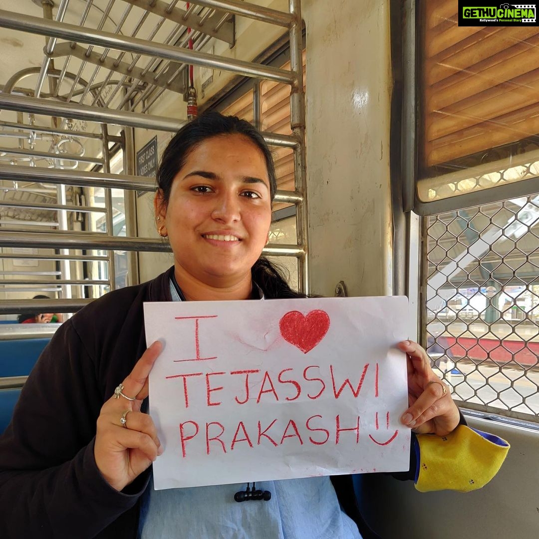 Tejasswi Prakash Instagram - Time for Victory!! The entire nation has come together to support Teja and we're awestruck with all the love and support... Thank you!! Don't forget to Vote, Visit Voot ❤️ . . . #Votefortejasswi #tejasswiforthewin #instagood #explore #fyp #tejasswiprakash #tejatroops #biggboss #biggboss15 #bb #bb15 #salmankhan @voot @vootselect @colorstv @endemolshineind