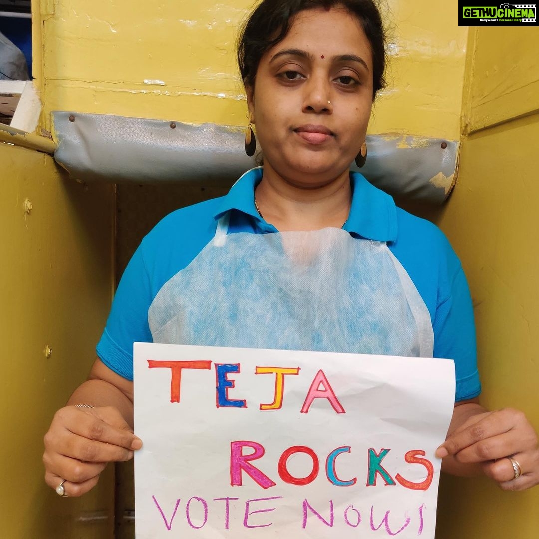 Tejasswi Prakash Instagram - Time for Victory!! The entire nation has come together to support Teja and we're awestruck with all the love and support... Thank you!! Don't forget to Vote, Visit Voot ❤️ . . . #Votefortejasswi #tejasswiforthewin #instagood #explore #fyp #tejasswiprakash #tejatroops #biggboss #biggboss15 #bb #bb15 #salmankhan @voot @vootselect @colorstv @endemolshineind