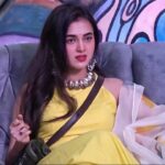 Tejasswi Prakash Instagram - Dressed in yellow, she says hello 🥰💛 . . . 👗: @lavanyathelabel 👂: @rubansaccessories 🧣: @stylebysaachivj 🤝: @styledbynikinagda @nehha_o @sanzimehta777 . . . #instagood #explore #fyp #tejasswiprakash #tejatroops #tcrew #biggboss #biggboss15 #bb #bb15 #salmankhan @voot @vootselect @colorstv @endemolshineind