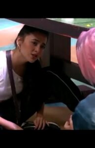 Tejasswi Prakash Instagram - Bigg Boss Teja ko sikha rahe hai Hindi. Watch this cute video and don't forget to drop a heart! ❤ . . . #hindi #instagood #explore #fyp #tejasswiprakash #tejatroops #tcrew #biggboss #biggboss15 #bb #bb15 #salmankhan @voot @vootselect @colorstv @endemolshineind