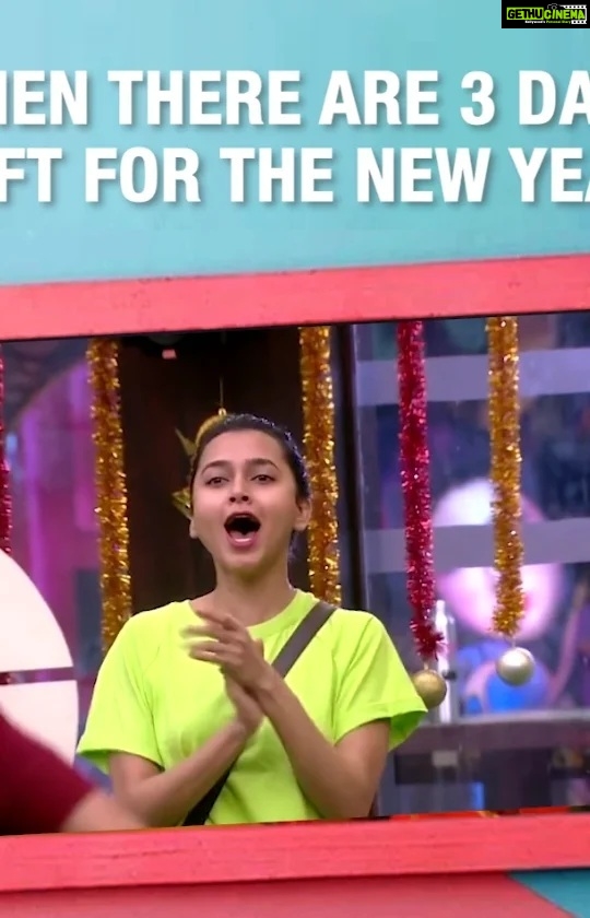 Tejasswi Prakash Instagram - As there are THREE days left for the year to end. What's your 1 wish before saying an adieu to the year 2021? Ours is to see Tejasswi lift the BB15 Trophy... . . . 👗: @amorecoutureofficial 🧣: @stylebysaachivj 🤝: @styledbynikinagda @nehha_o @sanzimehta777 . . . #instagood #explore #fyp #tejasswiprakash #tejatroops #tcrew #biggboss #biggboss15 #bb #bb15 #salmankhan @voot @vootselect @colorstv @endemolshineind