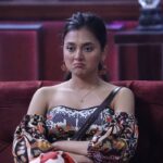 Tejasswi Prakash Instagram – When you realise how fast the weekend finished and now you have to work!! Do you feel it??
.
.
.
👗: @sohamearth
💎: @rubansaccessories
👠: @__theperfectfitt__
🧣: @stylebysaachivj
🤝: @styledbynikinagda @nehha_o @sanzimehta777
.
.
.
#mondayblues #instagood #explore #fyp #tejasswiprakash #tejatroops #biggboss #biggboss15 #bb #bb15  #salmankhan @voot @vootselect @colorstv @endemolshineind