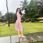 Tejasswi Prakash Instagram - Nothing reminds us of an awakening more than the rains 🌦