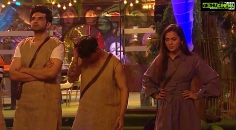 Tejasswi Prakash Instagram - Our Queen Teja is rightfully the sherni especially when it comes to tasks in the BB house. Not one to back down from a challenge, She not only adds spunk to any task, but also gives it her heart and soul. She believes in not playing dirty and we cannot stop shipping this cutie! β₯οΈ . . . π: @mekaofficielle π: @thejstudioo π§£: @stylebysaachivj π€: @styledbynikinagda @nehha_o @sanzimehta777 . . . #tasks #tickettofinale #tejasswiistheboss #instagood #explore #fyp #tejasswiprakash #tejatroops #biggboss #biggboss15 #bb #bb15 #salmankhan @voot @vootselect @colorstv @endemolshineind