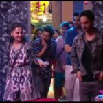 Tejasswi Prakash Instagram – Amongst the first few contestants to become a VIP of #BiggBoss15, definitely Teja is acing the upgrade games like a pro. ❤✨
.
.
.
👗: @theboozybutton
💎: @ethnicandaz
🧣: @stylebysaachivj
🤝: @styledbynikinagda @nehha_o @sanzimehta777
.
.
.
#vip #upgrade #instagood #explore #fyp #tejasswiprakash #tejatroops #biggboss #biggboss15 #bb #bb15  #salmankhan @voot @vootselect @colorstv @endemolshineind