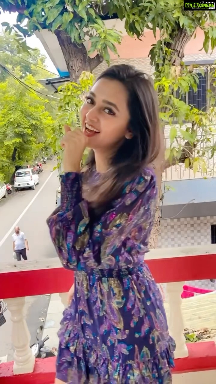 Tejasswi Prakash Instagram - This one’s for all of Teja’s lovely fans out there and for all their pouring love and support for her♥️ . . . #agartumkaho #fans #fanlove #fanappreciation #appreciationpost #feelkaroreelkaro #feelitreelit #reelsinstagram #tejasswiprakash #biggboss15 #biggboss #tejatroops #bb15 @colorstv @voot @vootselect @endemolshineind