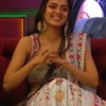 Tejasswi Prakash Instagram – Kaisi lagi aapko Rohit Shetty and Teja ki nokjhok? @itsrohitshetty  @beingsalmankhan  @katrinakaif 
.
.
.
👗: @kaaishabyshalini 
💎: @rubansaccessories 
👗X PR: @oakpinionpr 
🧣: @stylebysaachivj 
🤝: @styledbynikinagda @harshali_s_ 
.
.
.
#teja #rohitshetty #marathifilm #katrinakaif #nokjhok #fun #weekendkavaar 
#instagood #explore #fyp #tejasswiprakash #tejatroops #biggboss #biggboss15 #bb #bb15  #salmankhan @voot @vootselect @colorstv @endemolshineind