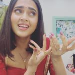 Tejasswi Prakash Instagram - Here comes the naagingale… Oopppsss I mean the nightingale 😂