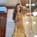 Tejasswi Prakash Instagram - The vanity affair ❤️ . . . Stylist: @styledbyhenal Outfit: @smisingbee . . . #vanity #work #love Patiala, India