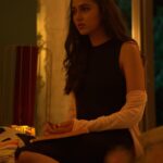 Tejasswi Prakash Instagram - Dark room...dim lights ❤️ . . . #dimlight #love #peace
