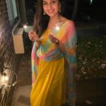 Tejasswi Prakash Instagram - Happy happy Diwali 🪔 . . . #diwali2020 #chicago #family