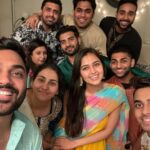 Tejasswi Prakash Instagram - Happy happy Diwali 🪔 . . . #diwali2020 #chicago #family