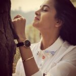 Tejasswi Prakash Instagram - The sun will rise and we will try again . . . #candid #june #keepgoing