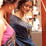 Tejasswi Prakash Instagram - Saadgi toh Dekho un nazron ki, Humse bachne ki koshish mein, Baar baar Hume hi dekhti hai... . . . 📸- @kmajethia Makeup- @madhura_makeupnhair Hair- @nusrat2700 . . . #waah #waah #nath