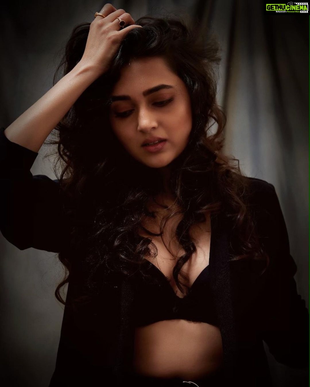 Tejasswi Prakash Instagram - Don’t listen to what they say... . . . 📸- @kmajethia Makeup- @madhura_makeupnhair Hair- @nusrat2700 . . . #black #colour #dark