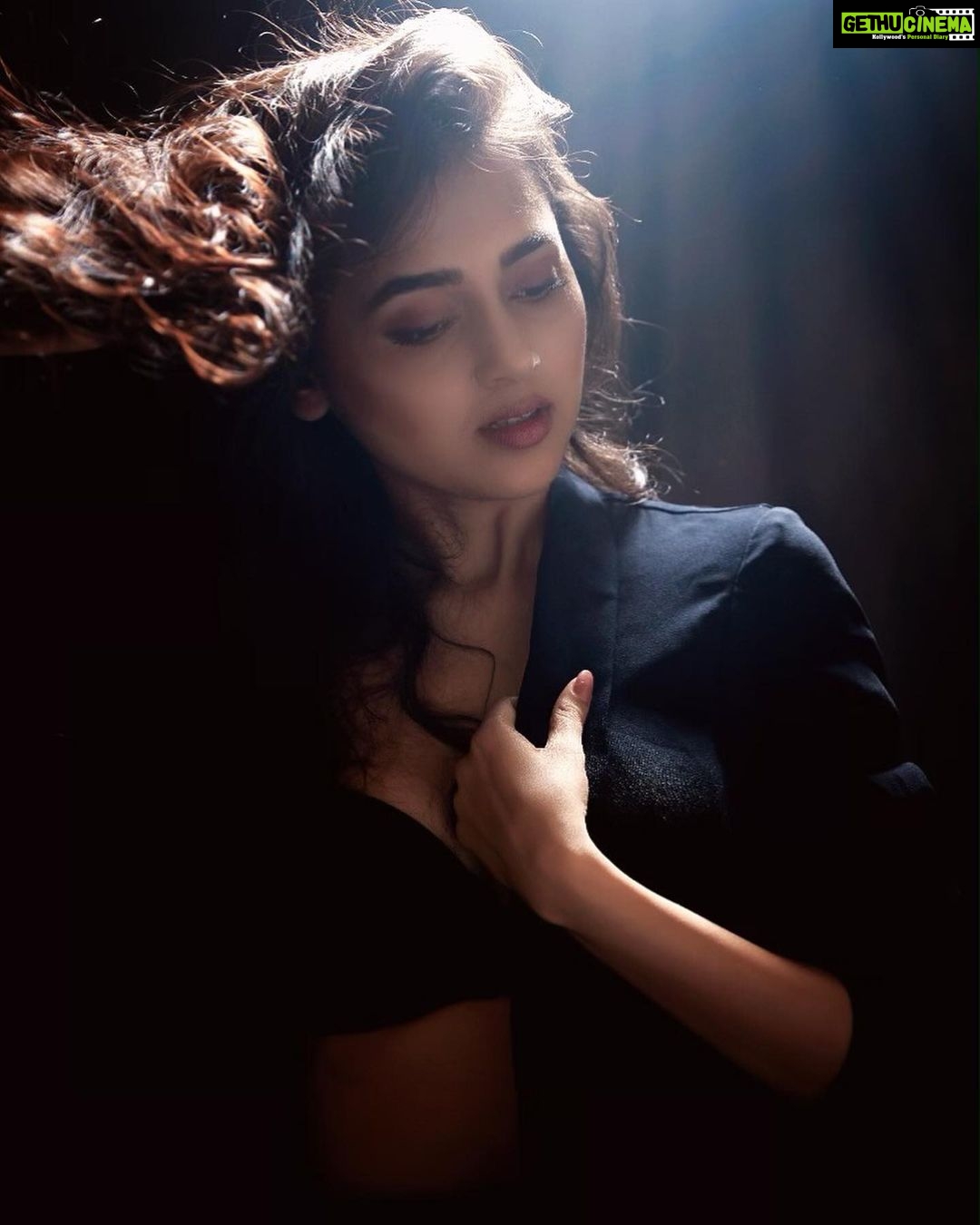 Tejasswi Prakash Instagram - Don’t listen to what they say... . . . 📸- @kmajethia Makeup- @madhura_makeupnhair Hair- @nusrat2700 . . . #black #colour #dark