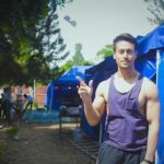 Tiger Shroff Instagram - #SOTY2 😉 @karanjohar @punitdmalhotra