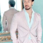 Tiger Shroff Instagram – 💝