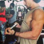 Tiger Shroff Instagram – Dola re dola re… 😄
