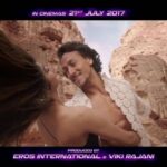 Tiger Shroff Instagram - Here's a little glimpse into what's coming up! ❤️🤗 #MyFave #MonsoonSong - #PyarHo Out tomorrow! #MunnaMichael @Eros_Now @nidhhiagerwal @sabbir24x7 @vikirajani @filmsnextgen