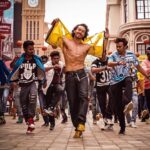 Tiger Shroff Instagram - Hope you are ready to hit the streets, #DingDang will be out today at 4:30 pm you can also watch it exclusively on @eros_now :) #MunnaMichael @nidhhiagerwal @sabbir24x7 @vikirajani @filmsnextgen