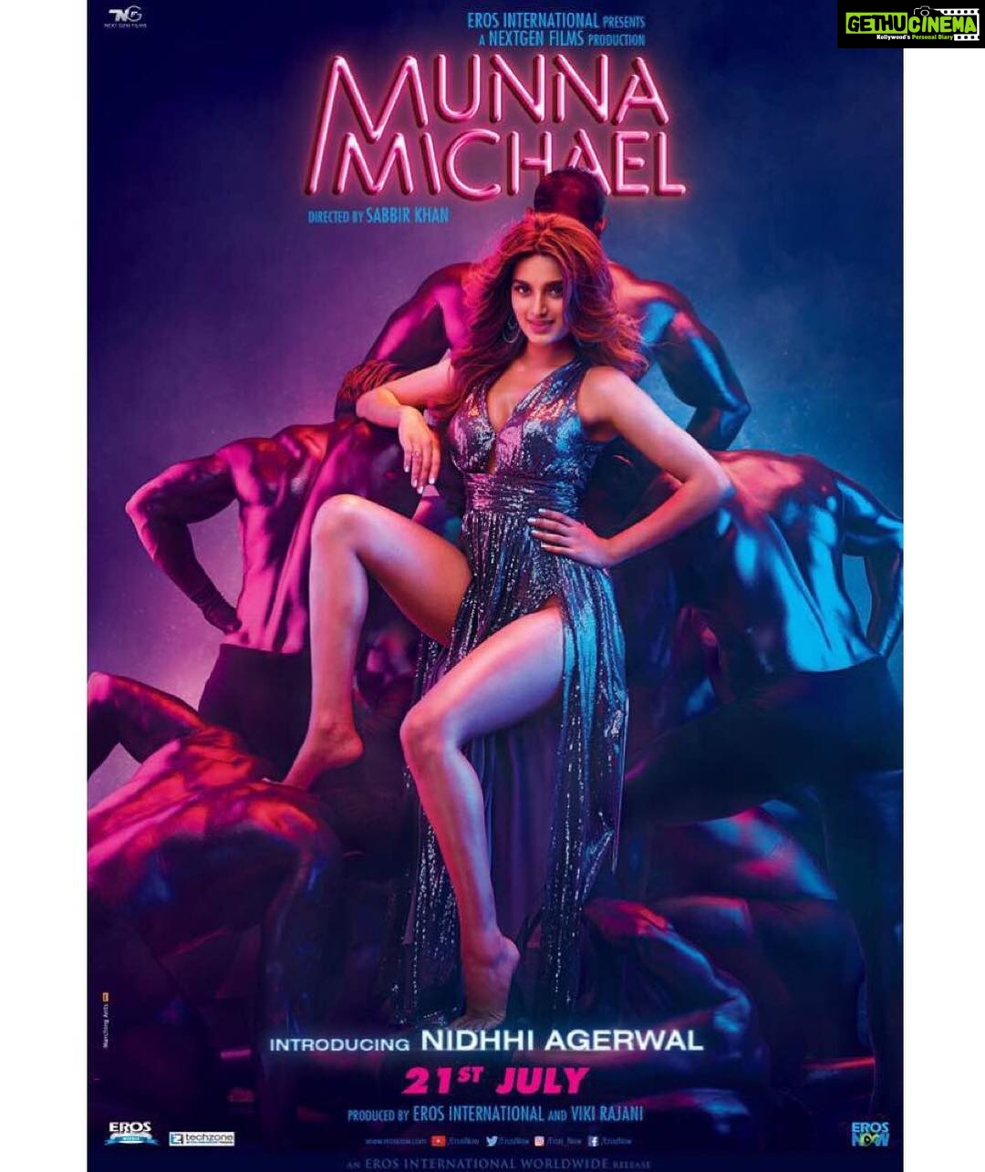 Tiger Shroff Instagram - #Repost @nidhhiagerwal . . . Introducing DOLLY! ❤️️✨🙏🏼 #MunnaMichael #21stjuly @sabbir24x7 @tigerjackieshroff @eros_now @vikirajani @filmsnextgen @nawazuddin._siddiqui