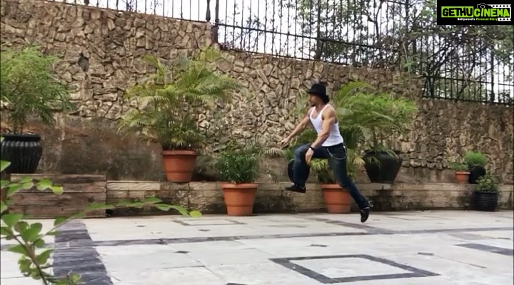 Tiger Shroff Instagram - #munnamichael #foolingaround #brucelee #signaturekick #bts