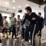 Tiger Shroff Instagram - Whistling for #ipl2017 :) #enroute #rajkot #gujarat