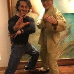 Tiger Shroff Instagram - Yesterday my life came into a full circle. The reason i do what i do. After meeting him i realised theres so much more to earn n learn in life. #livinglegend #jackiechan