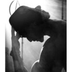 Tiger Shroff Instagram - Putting the hat back on! #lastsched #day1 #munnamichael