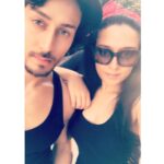 Tiger Shroff Instagram – #Repost @ayeshashroff
・・・
Dream team! 👊🏼❤ #MunnaMichael