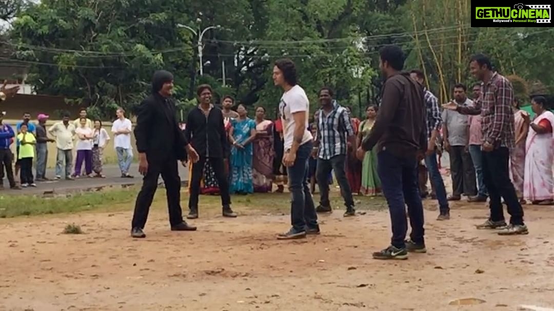 Tiger Shroff Instagram - #baaghi #ekmaksadkeliye #ronny #spinkick