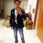 Tiger Shroff Instagram - Off to do some heropanti with the real heroes. #Umang2016