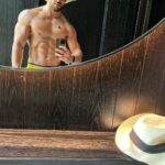 Tiger Shroff Instagram – Borrowed the hat 👒felt cute might delete later🐯