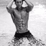 Tiger Shroff Instagram - Thanks to training with my #ChargeHR @fitbitin, i endured my most physically taxing schedule in #Baaghi. #dontgetreadybeready