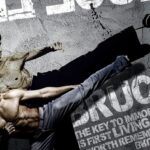 Tiger Shroff Instagram - Remembering the immortal dragon #brucelee today :) happy birthday! Need his power for today's climax action. #baaghi #climaxaction #bruceleemode